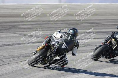 media/Dec-07-2025-CVMA (Sun) [[3e7d2de5dc]]/Race 5-Formula UL-CVMA Hooligans-American Thunder/